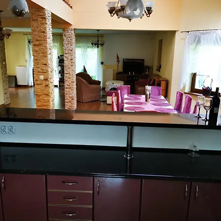 Dom wakacyjny Familijne Zacisze *